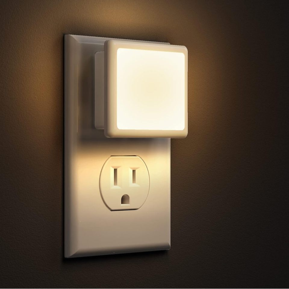 LED Minimalist Plug-in Night Light (2-Pack) - Dusk to Dawn Sensor Wall Light